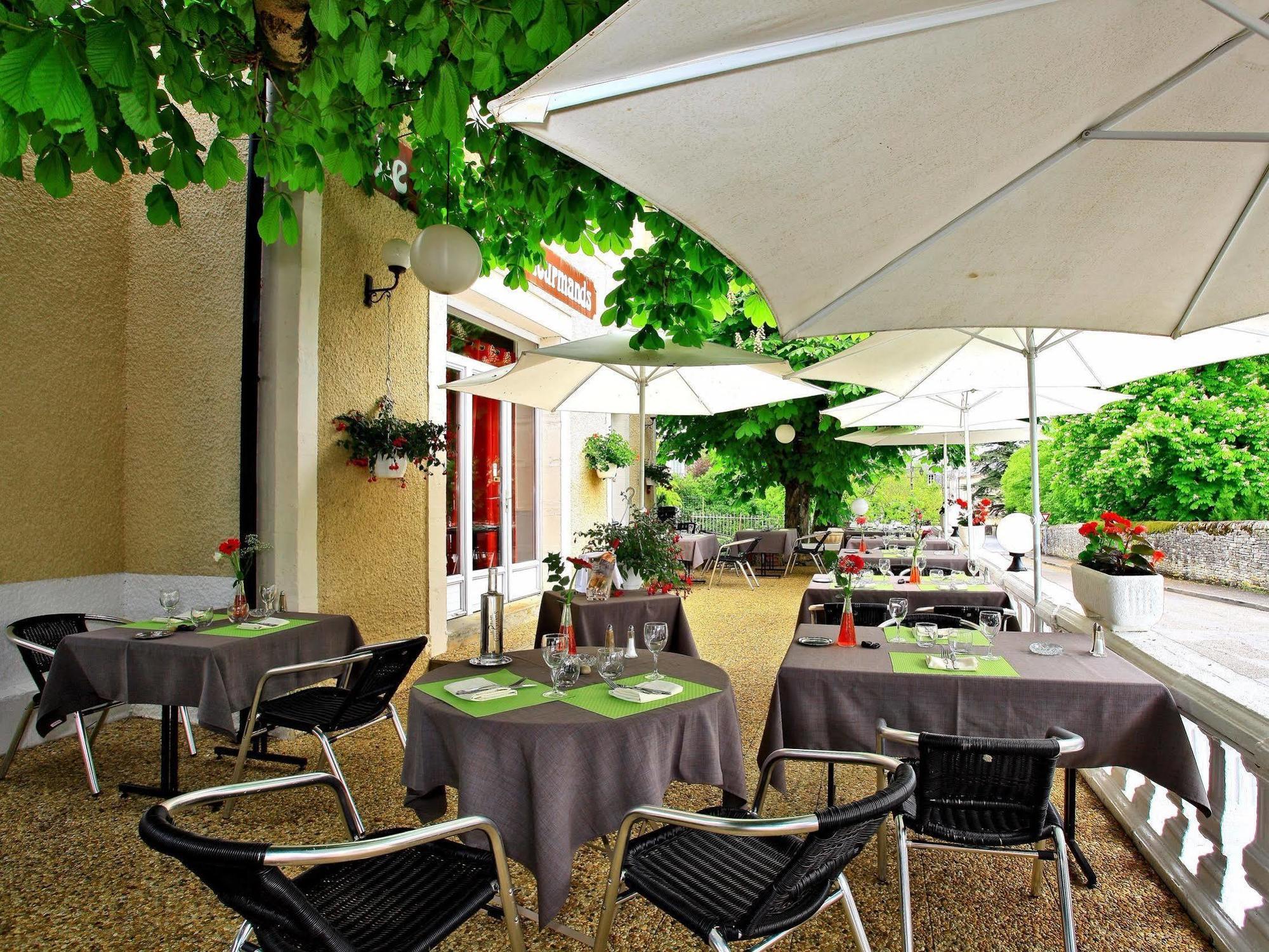 Hotel Restaurant Le Relais Des Gourmands Gramat Εξωτερικό φωτογραφία